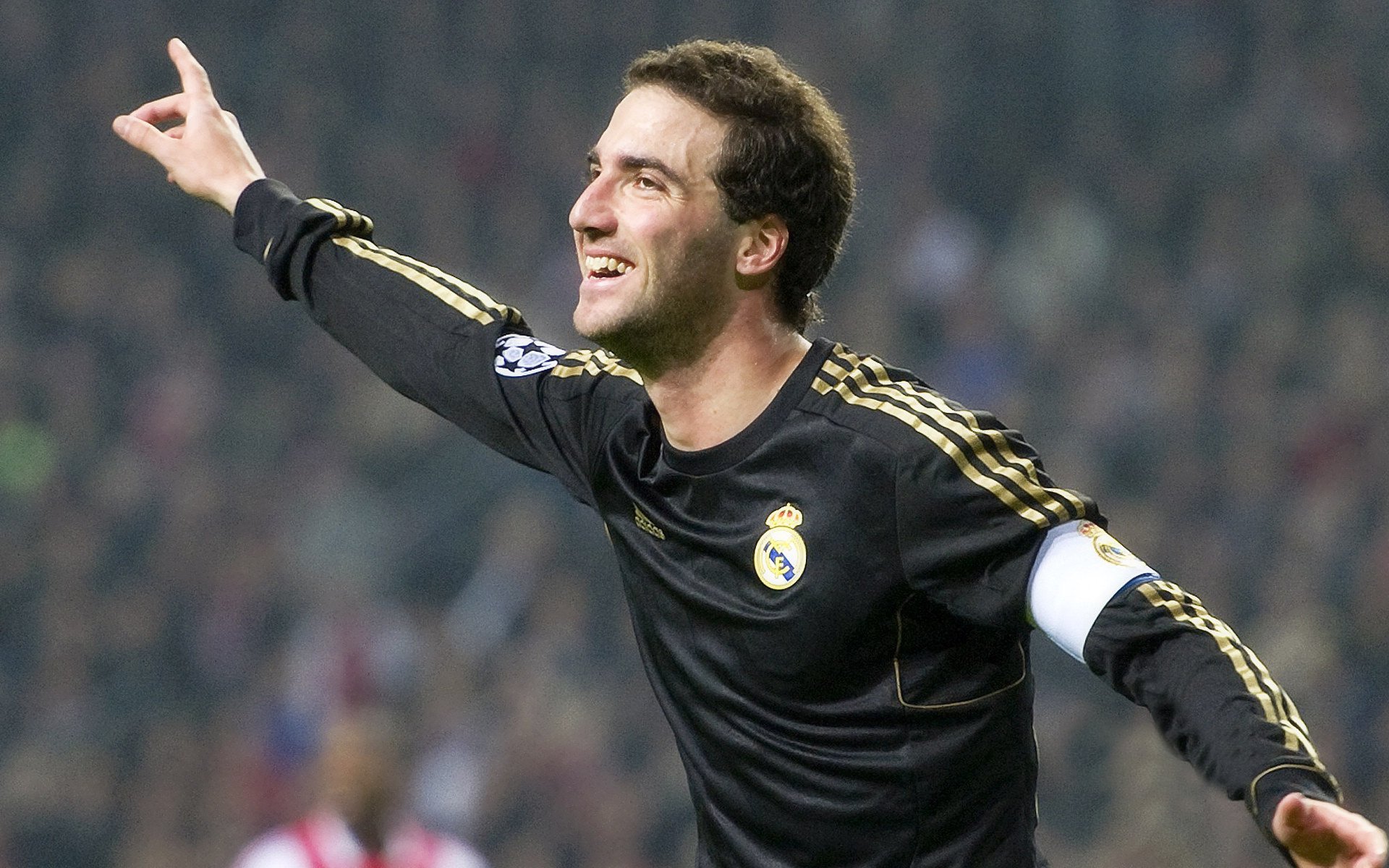 下载乐鱼体育APP-尤文图斯希望连胜，欧冠接下来面对更强挑战，尤文图斯连续三年进欧冠决赛