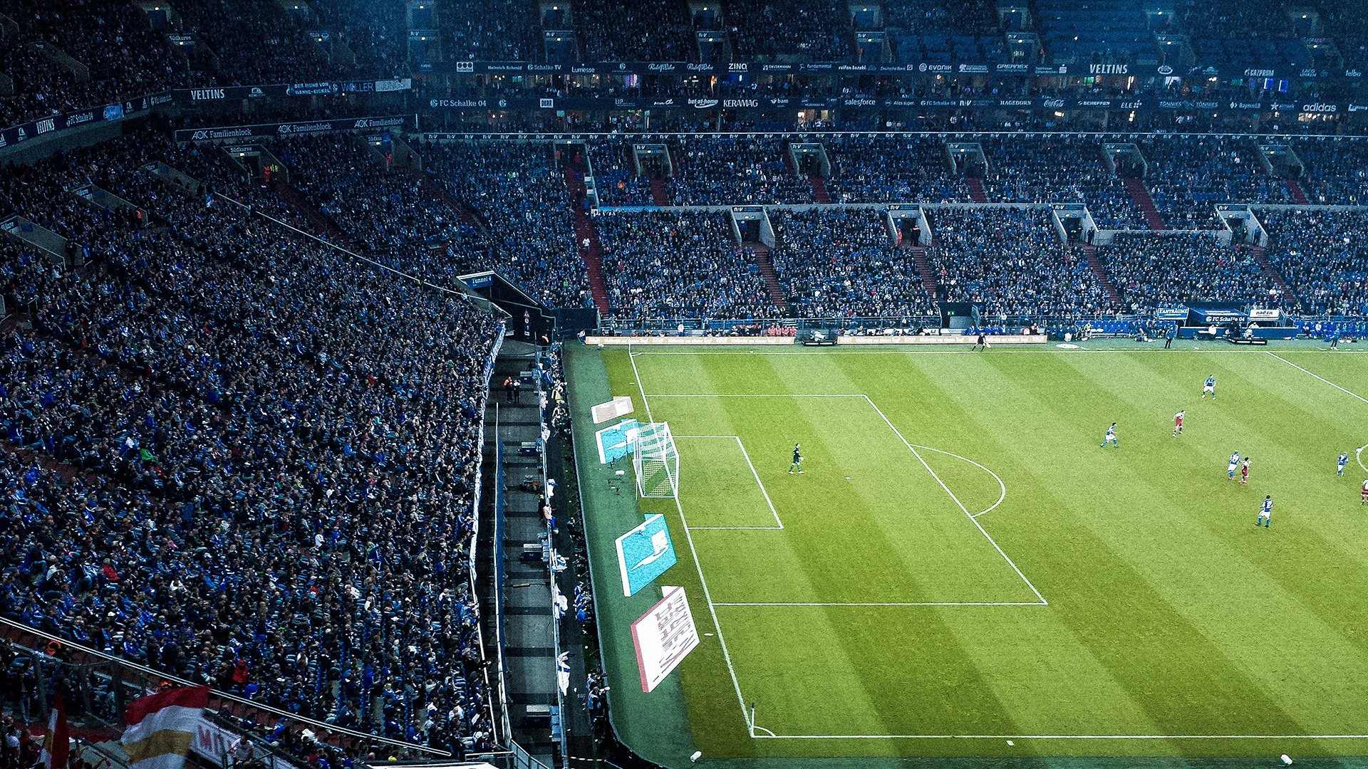 季后赛焦点战:谁能挡住詹姆斯的“绝世绝杀”?